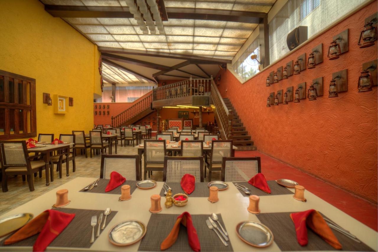 Goldfinch Hotel Bangalore Exterior photo